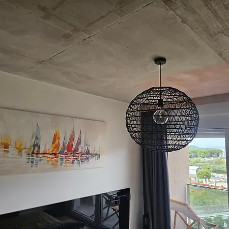 公寓 74 Finnish Sauna & Underground Garage Parking 希贝尼克