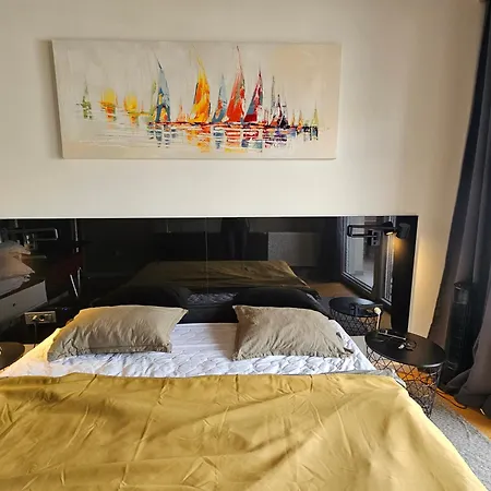 Suite74 & Wellness & Parking *