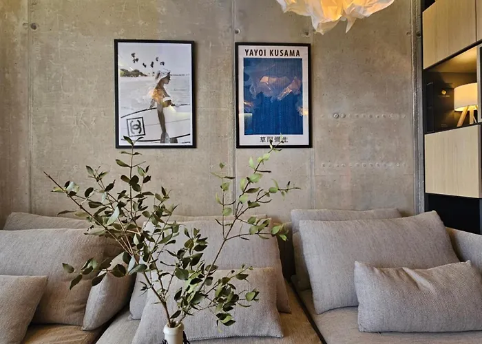 Suite74 & Wellness & Parking *